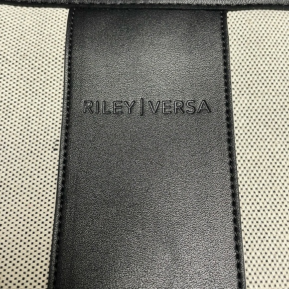 Preloved Riley Versa bag - Picture 13 of 13